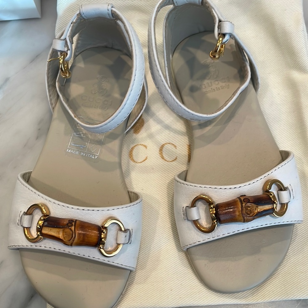 White kid Gucci sandal size 23